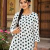 1a0a7273-37d3-4b73-8be0-14d2b5119361 SMALL HEART WHITE KURTI