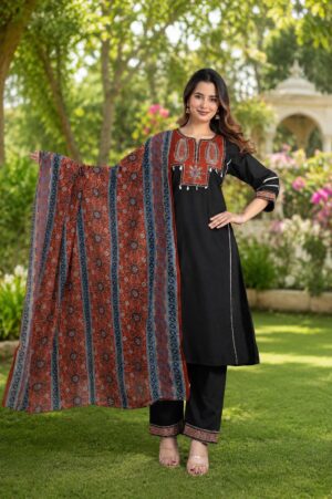 Tara Cotton Ladies Suit