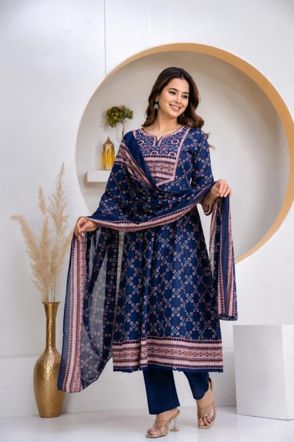 Uma Cotton Ladies Suit